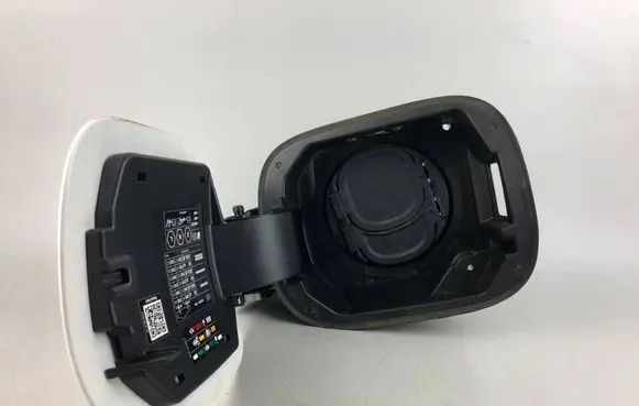 Mercedes-Benz EQA Fuel tank cap A2436309900 A0005459444