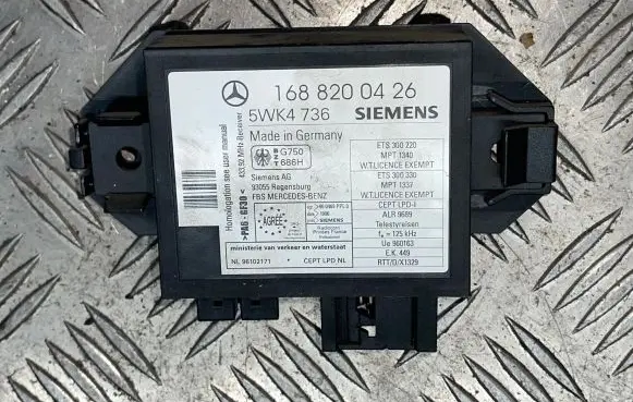 Mercedes-Benz A W168 Immobilizer control unit/module 1688200426 5WK4736 ETS300220