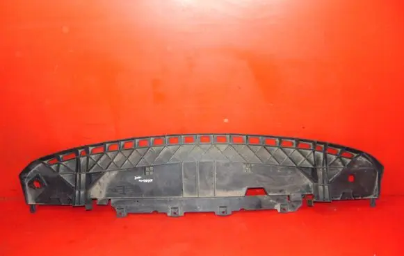 Renault Kangoo II Front bumper skid plate/under tray 8200501560