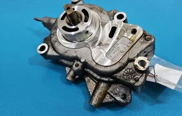 Peugeot 508 Fuel injection high pressure pump 9674992280 IMPRK1576951