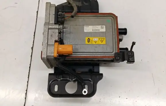 Polestar 2 Voltage converter inverter 32275607 32275618