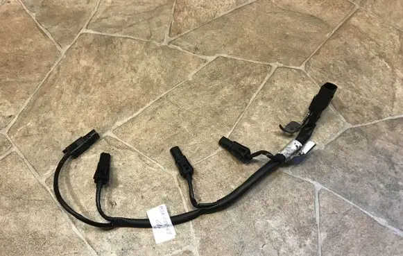 Mercedes-Benz C W204 Plug wire 1685451828