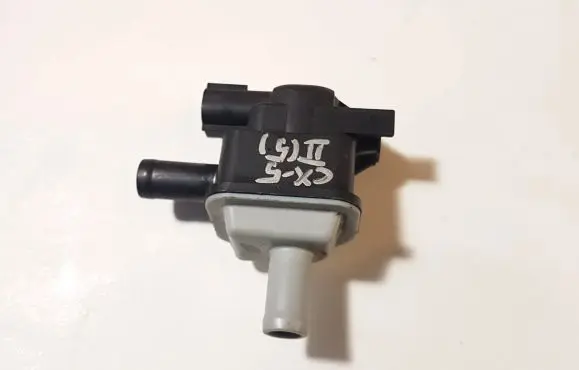 Mazda CX-5 II Vacuum valve 1362007230 K4238