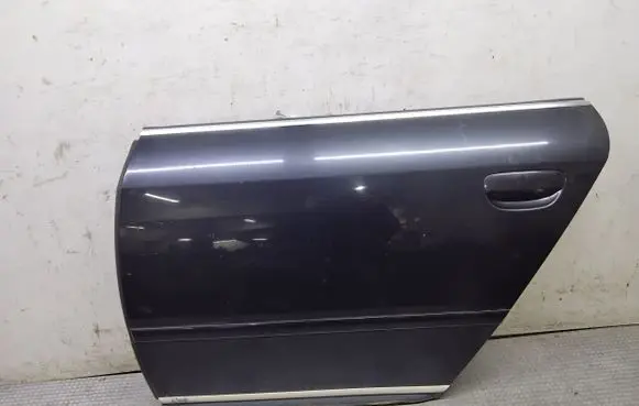 Audi A6 S6 C5 4B Rear door