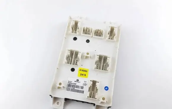 Dodge RAM Comfort/convenience module 68496414AE P68496414AE 68496415AE