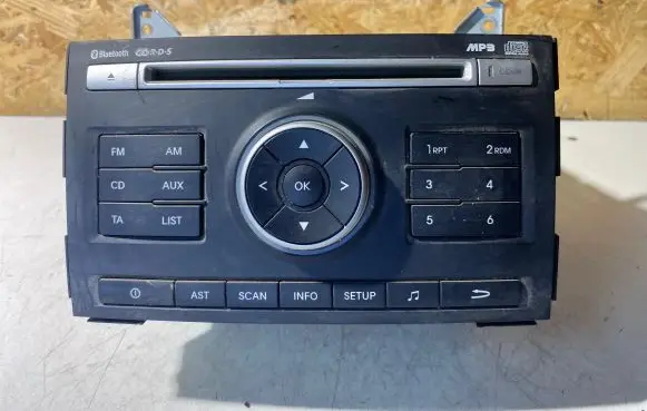 KIA Ceed Radio/CD/DVD/GPS head unit 961601H050 A2C53354153 BS2211880045102