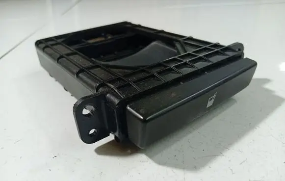 Toyota Avensis T250 Cup holder MT3510