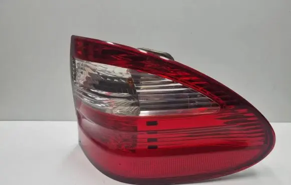 Mercedes-Benz E W211 Rear/tail lights A2118201664 2118201664
