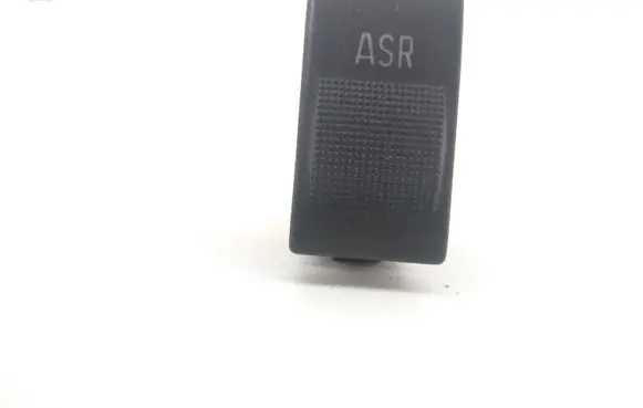 Traction control (ASR) switch