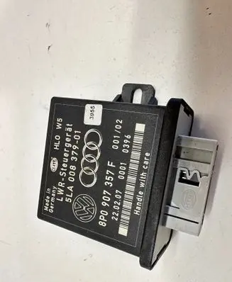 Audi A6 S6 C6 4F Light module LCM 8P0907357F 5LA00837901