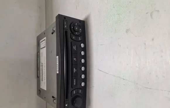 Citroen Berlingo Radio/CD/DVD/GPS head unit 9666968177