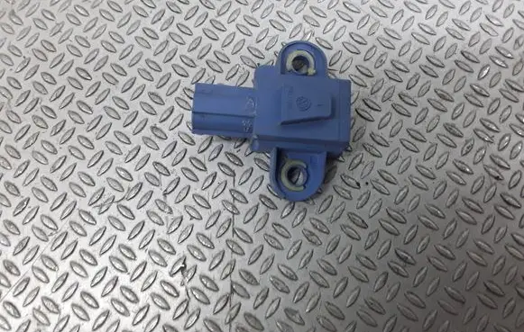 Volkswagen Jetta V Airbag deployment crash/impact sensor 1K0955557A