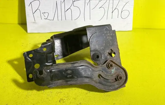 Citroen C3 Picasso ABS pump bracket 