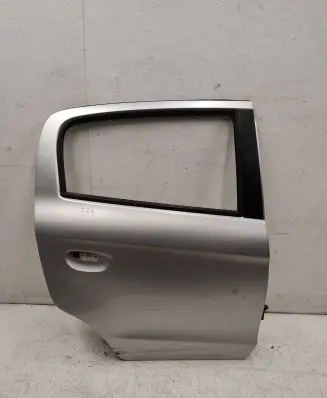 Mitsubishi Space Star Rear door