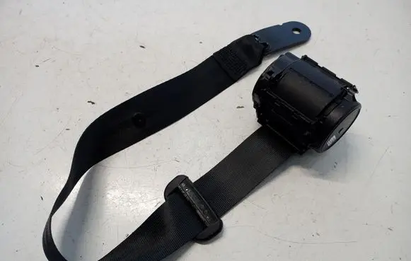 Audi Q3 F3 Middle seatbelt (rear) 624959000D
