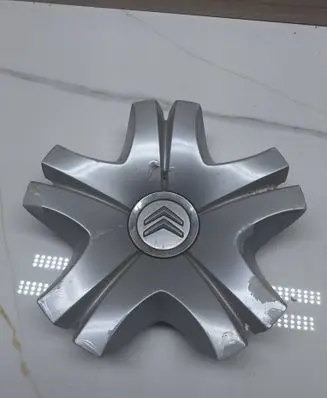Citroen C4 I Picasso R14 wheel hub/cap/trim 9659429880 9659429980