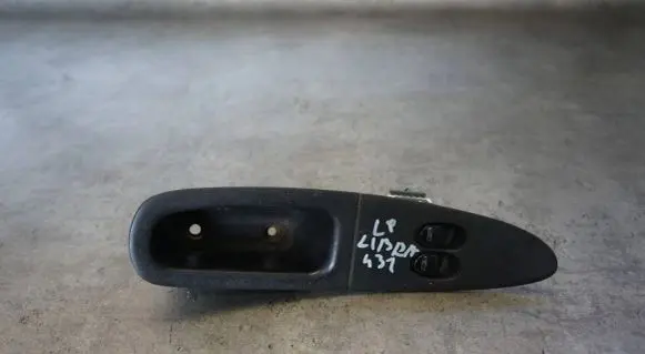Lancia Lybra Electric window control switch