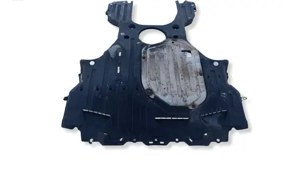 Honda Civic Engine splash shield/under tray 