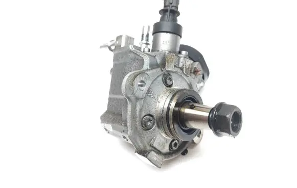 KIA Sorento Fuel injection high pressure pump 331002F600 0445010598
