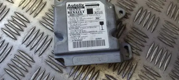 Renault Scenic I Airbag control unit/module 8200117652a 600639500