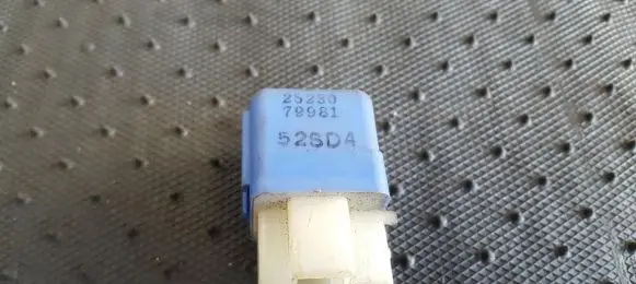 Nissan Almera Other relay 2523079981 25230