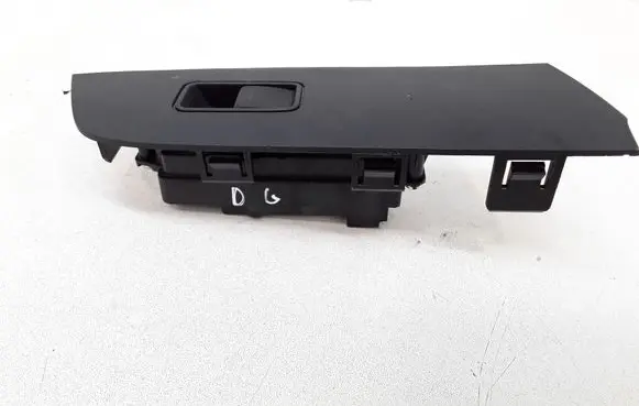 Mazda 6 Electric window control switch 03124610