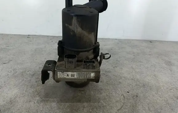 Citroen C4 I Power steering pump 9686925480