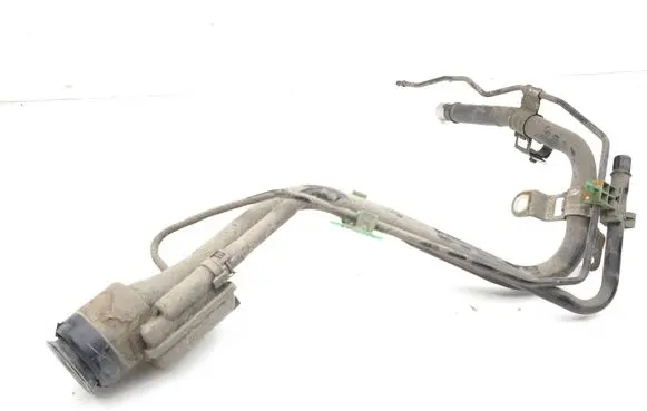 Toyota Prius (XW30) Fuel tank filler neck pipe