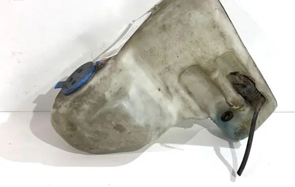 Volkswagen II LT Windshield washer fluid reservoir/tank 9018690020