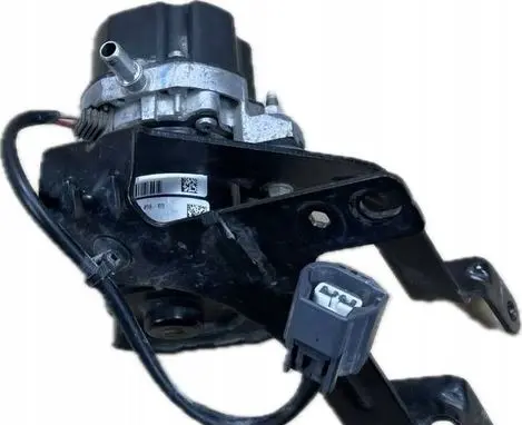 Buick Enclave II Vacuum pump 23489832