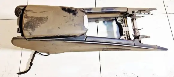 Mercedes-Benz ML W164 Armrest a1646801314 16876015