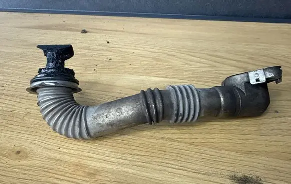 Peugeot Partner EGR valve line/pipe/hose 30230H01