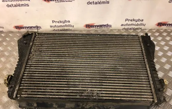 Volkswagen PASSAT B7 Intercooler radiator 3C0145805AM
