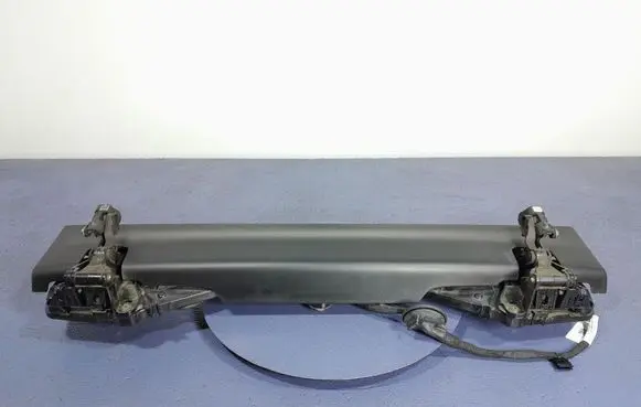 Porsche Cayenne (9PA) Rear window tailgate spoiler 9Y3827204