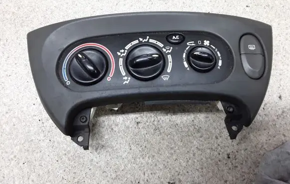 Renault Scenic I Climate control unit