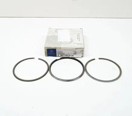 Mercedes-Benz 250 280 W108 Piston ring A0010300724