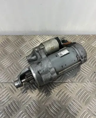 Audi A6 C7 Starter motor 06E911024A 4280007921