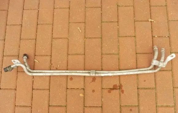 Audi Q7 4M Air conditioning (A/C) pipe/hose brak