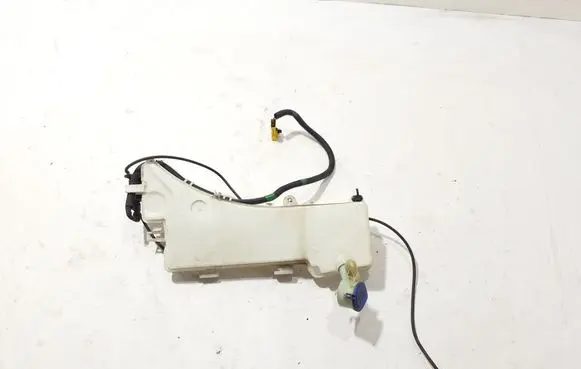 Citroen DS7 Crossback Windshield washer fluid reservoir/tank 9830838180