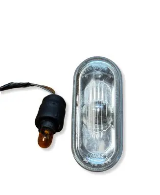 Volkswagen Golf IV Front fender indicator light 1J0949117