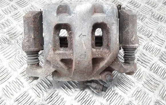 Infiniti M30 Front brake caliper