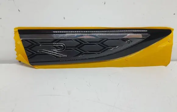 Volkswagen Taigo Fender model badge letters 2G7853688