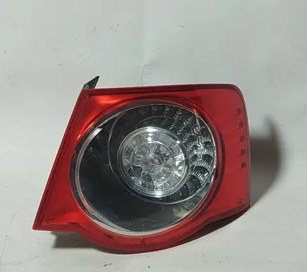 Volkswagen Jetta V Rear/tail lights 1k5945096g