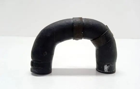 KIA Rio Engine coolant pipe/hose