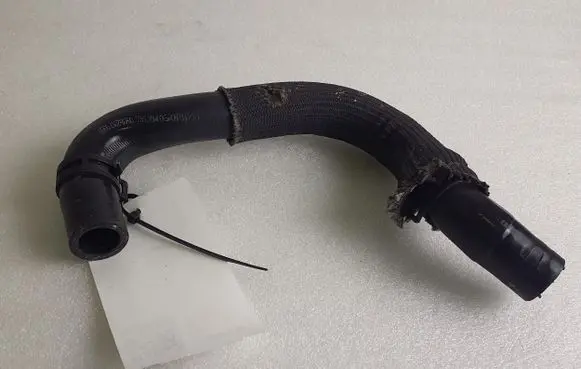 Jaguar E-Pace Engine coolant pipe/hose