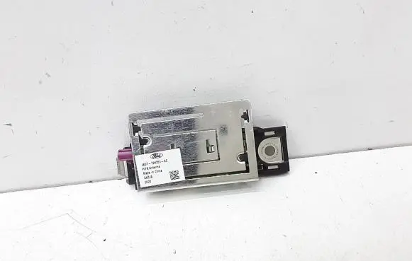 Ford Ranger Aerial GPS antenna JB3T-19K351-AC