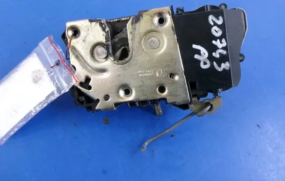 Citroen Xsara Picasso Front door lock
