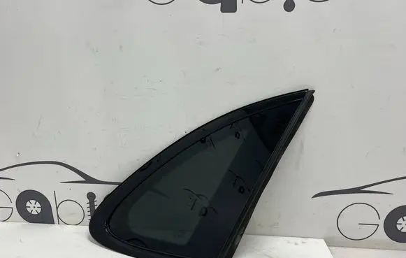 Porsche Cayenne (9Y0 9Y3) Rear side window 9Y0845298 E1743R00102