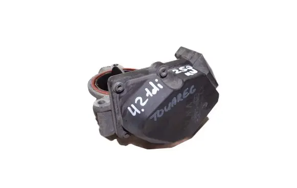 Volkswagen Touareg II Throttle valve 057128063E