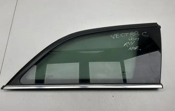 Opel Vectra C Rear side window DOT90AS3M32B